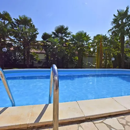 House Mai With Pool 3* Poreč